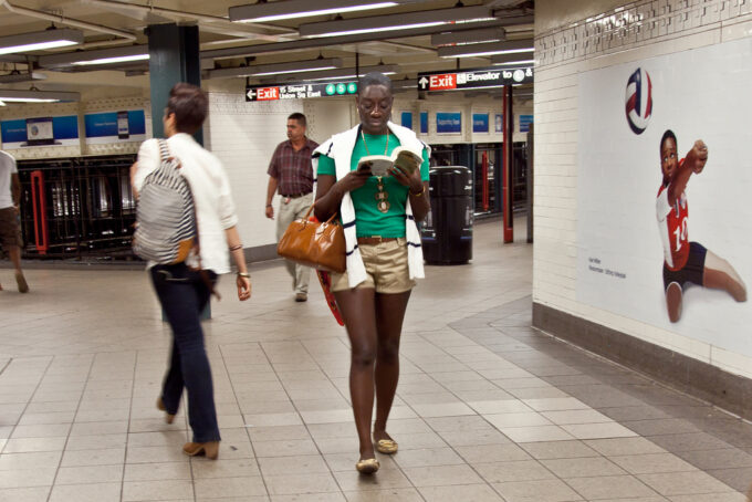 subway-reading-6