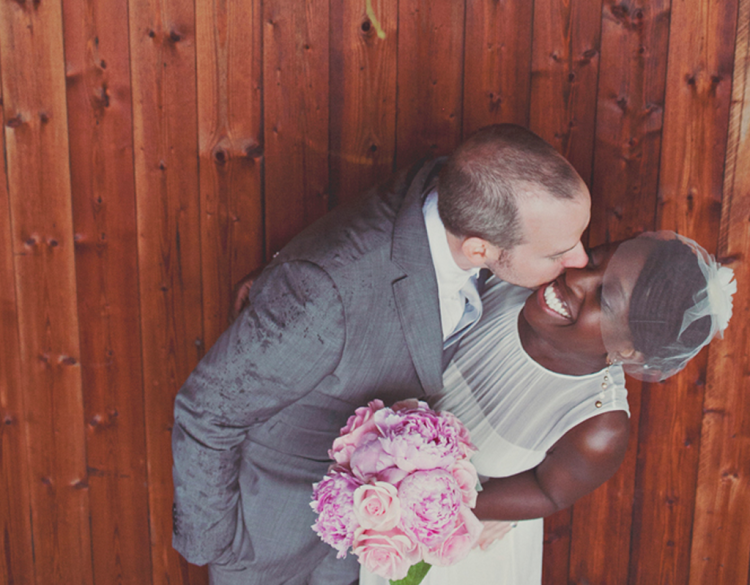 red-rainboots-wedding