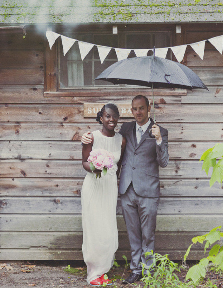 red-rainboots-wedding-shoes