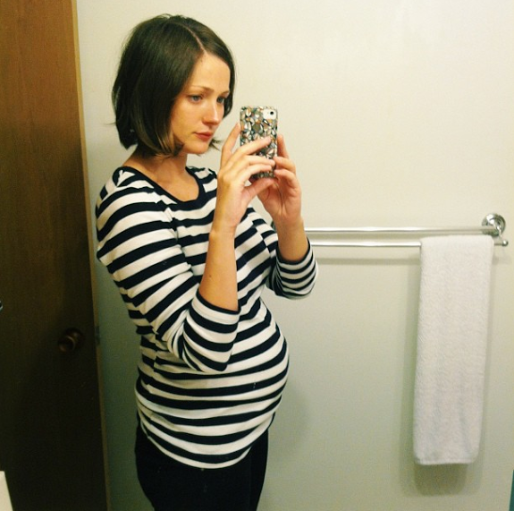 jenny-gordy-belly-shot-3