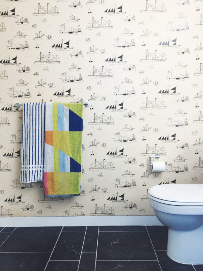 hoy wallpaper by Fine Little Day