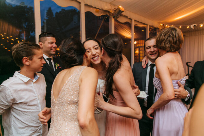 A Surprise Wedding Cake