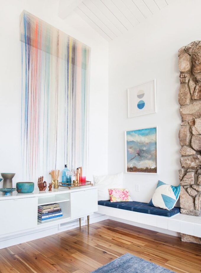 8 Tips for Hanging Art