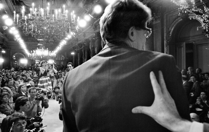 yves-saint-laurent-stage