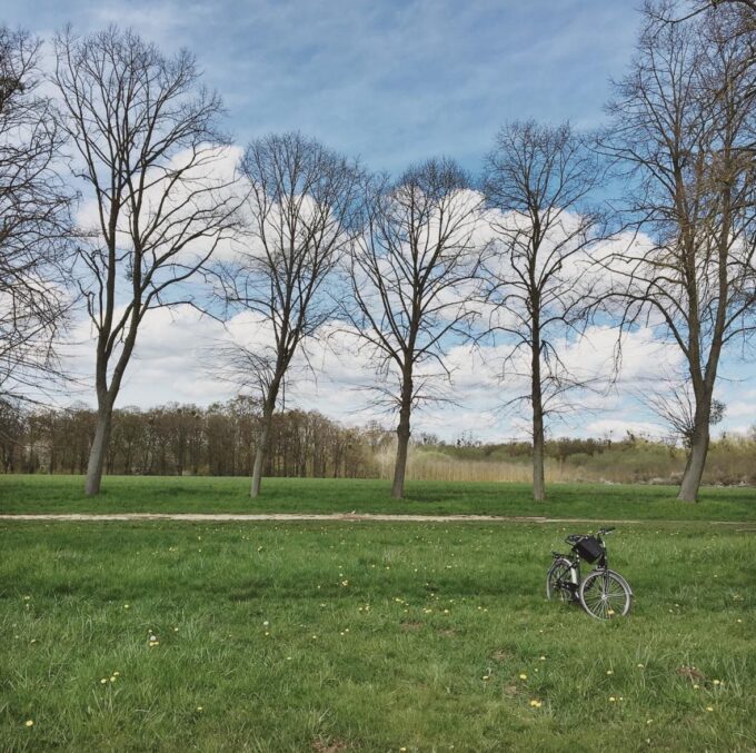 Traveling Alone to Paris for a 30th Birthday