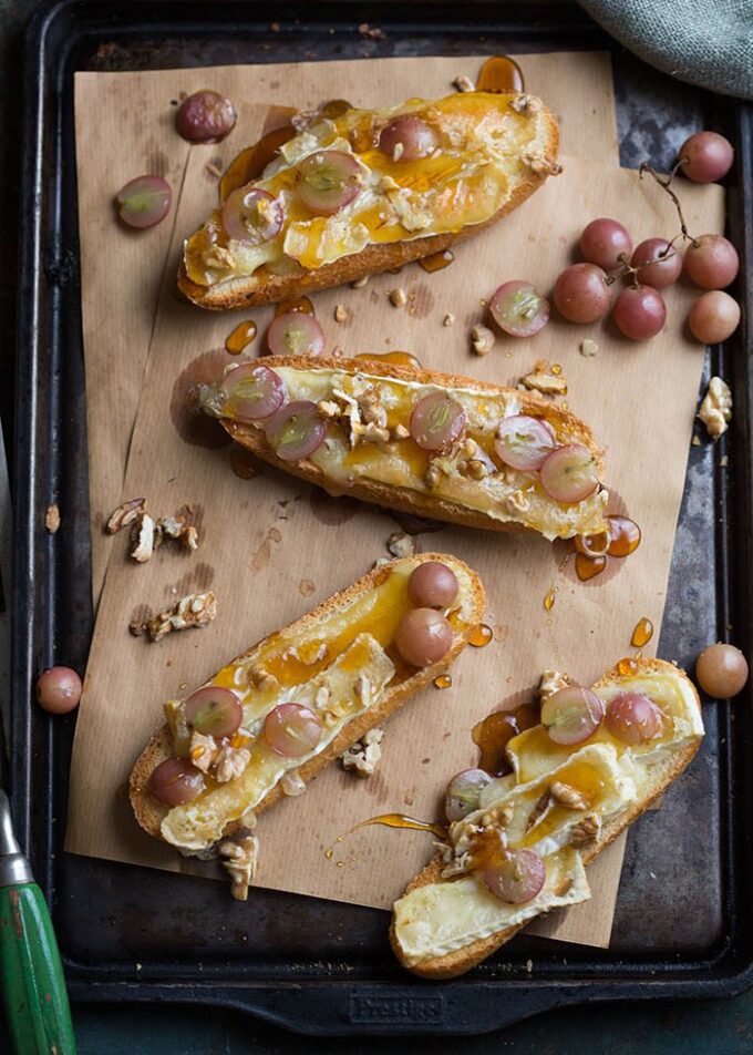 Brie and Grape Tartines
