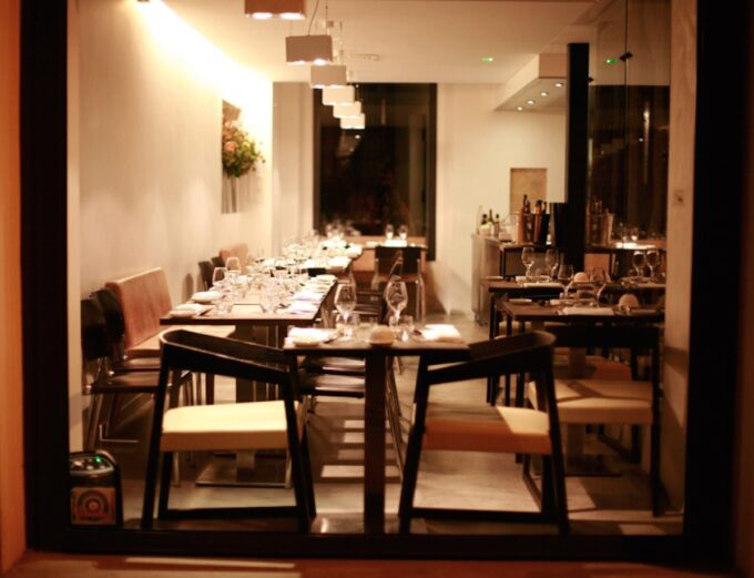 Traveling Alone to Paris for a 30th Birthday