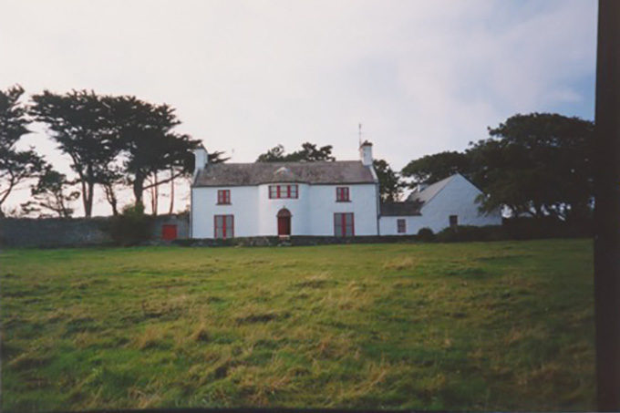 lisa_rubisch_travel_essay_house