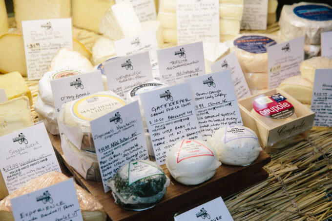 What It&rsquo;s Like to Be a Cheesemonger