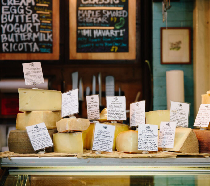 What It&rsquo;s Like to Be a Cheesemonger