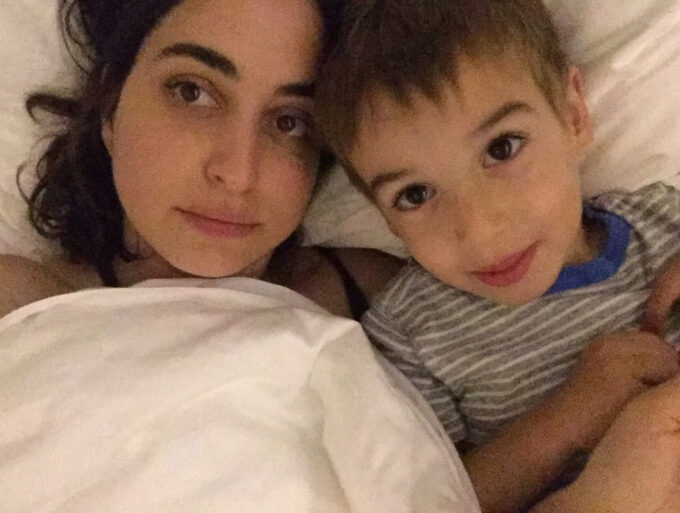 How to Tell a Child You're Pregnant