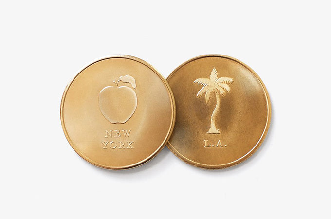 NYC vs. LA coin by Set Editions