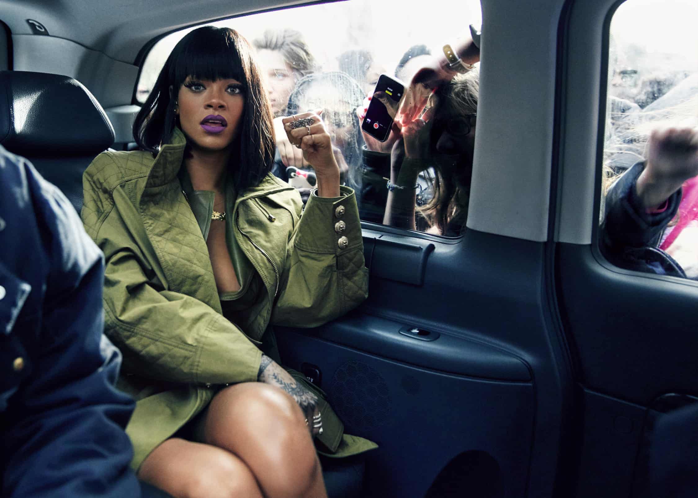 rhianna in paris