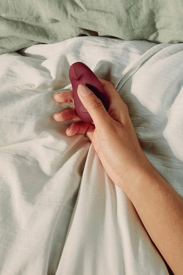dame vibrators sex toys