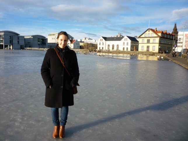 women on solo travel traveling alone