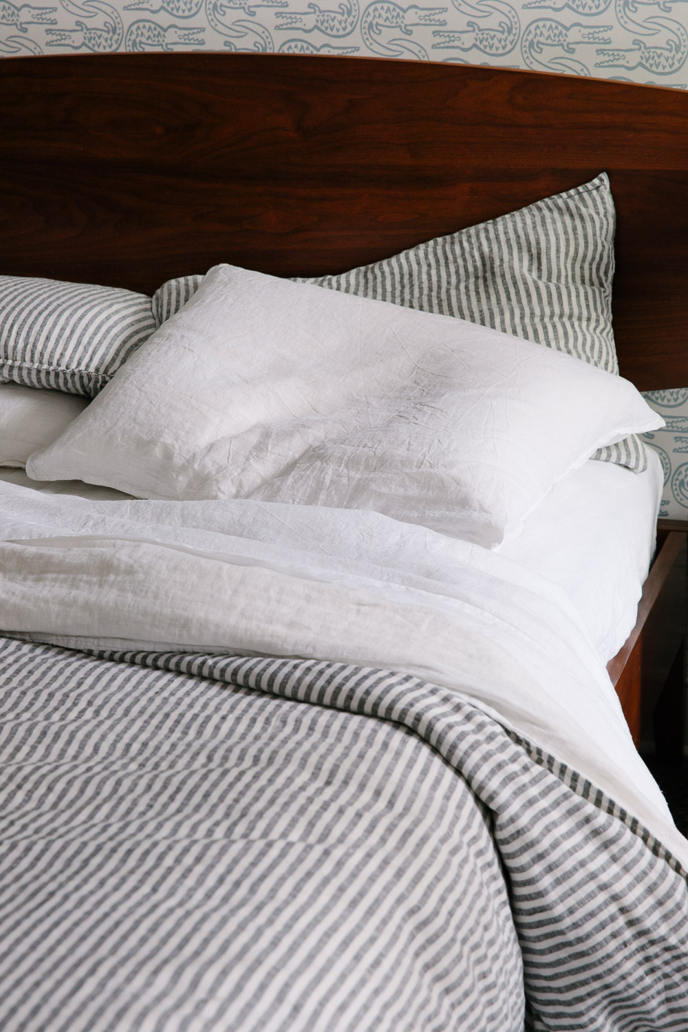Four Tips for Hosting Overnight Guests with Brooklinen