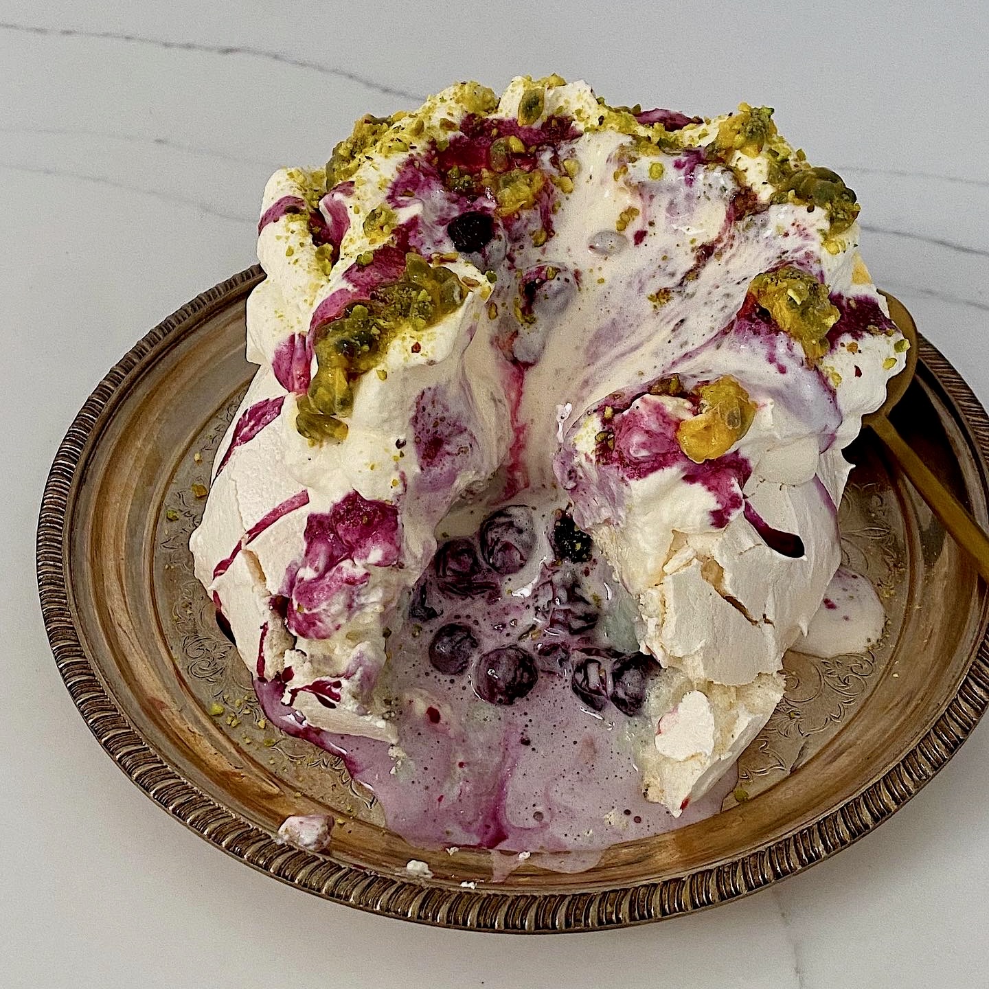 Chaotic Pavlova Recipe
