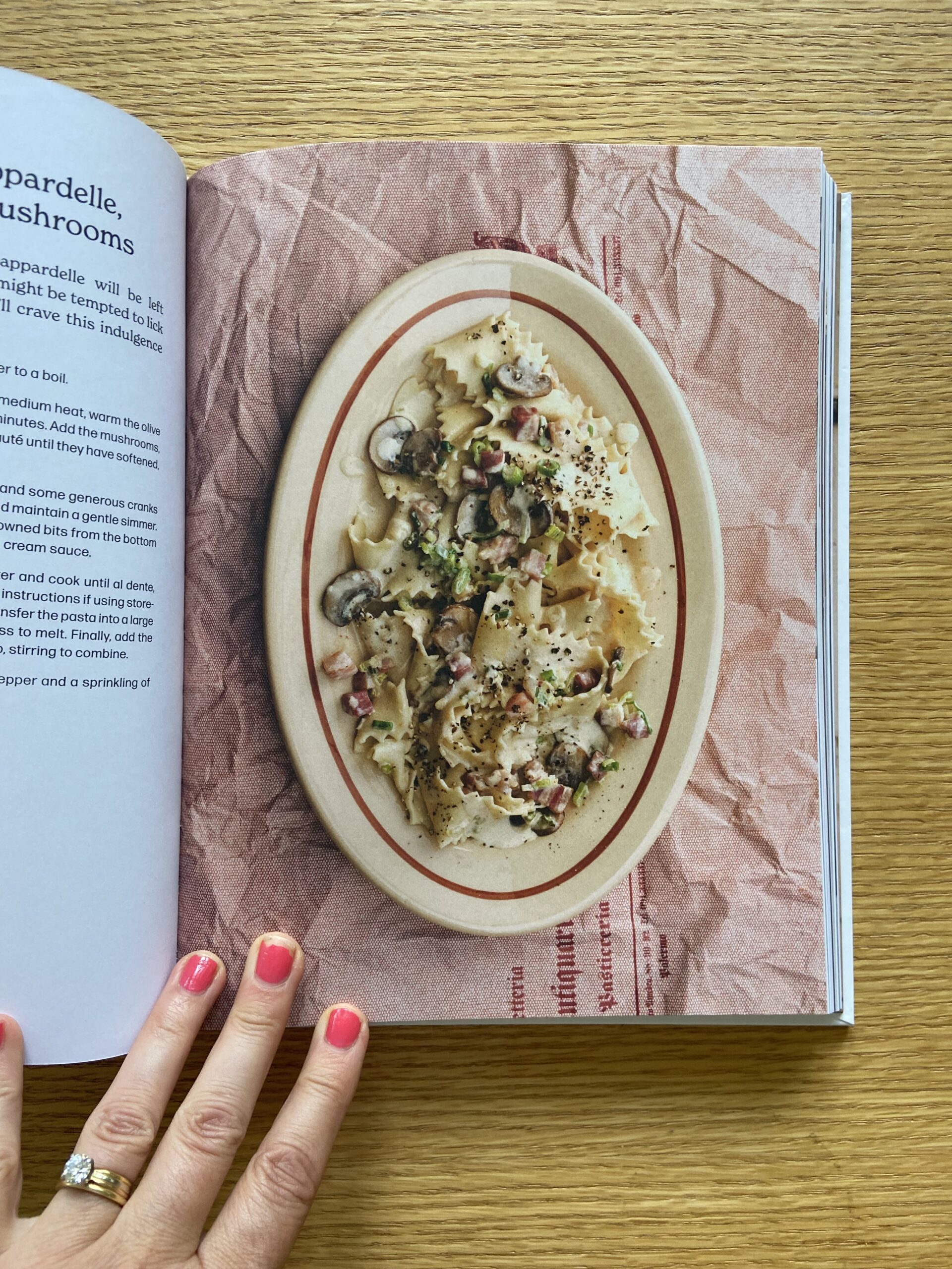 Simple Pasta cookbook by Odette Williams