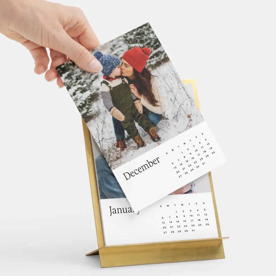 artifact uprising calendar