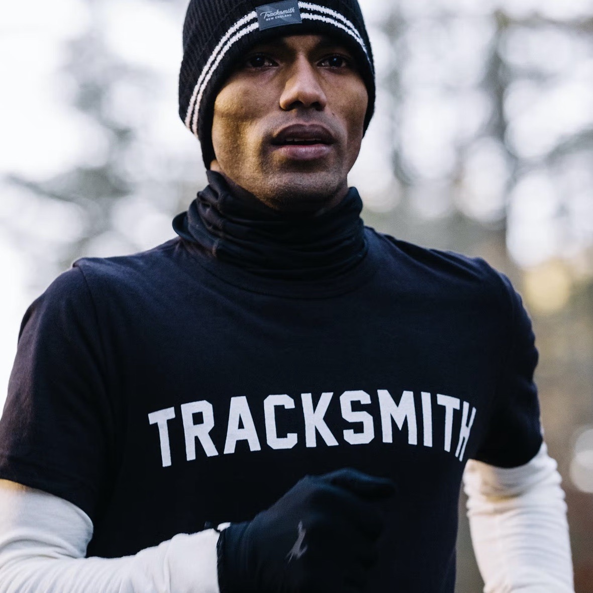 tracksmith neckwarmer