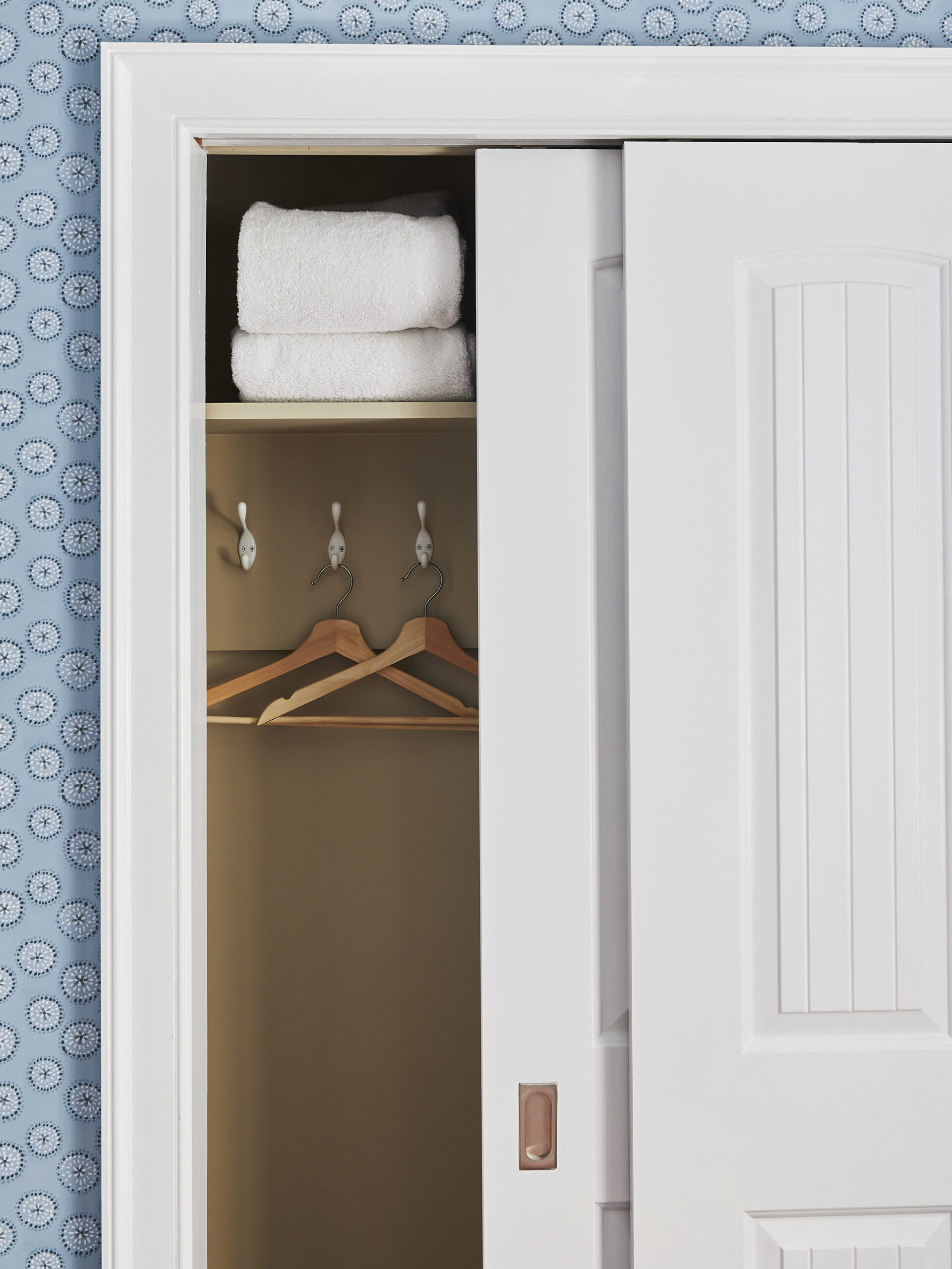 Joanna Goddard's Guest Room Makeover