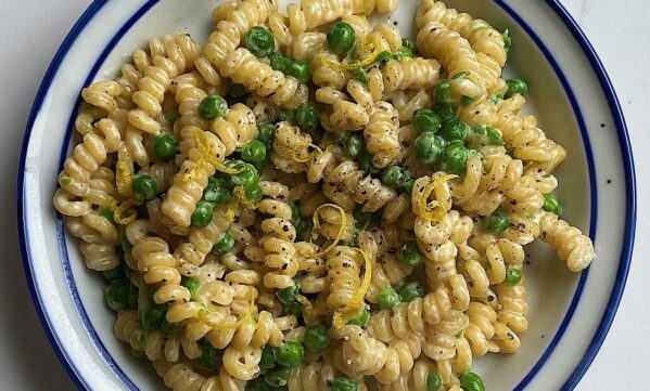 Pasta with Boursin and Peas
