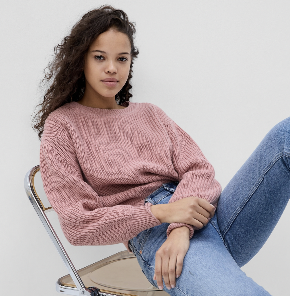 gap sweater