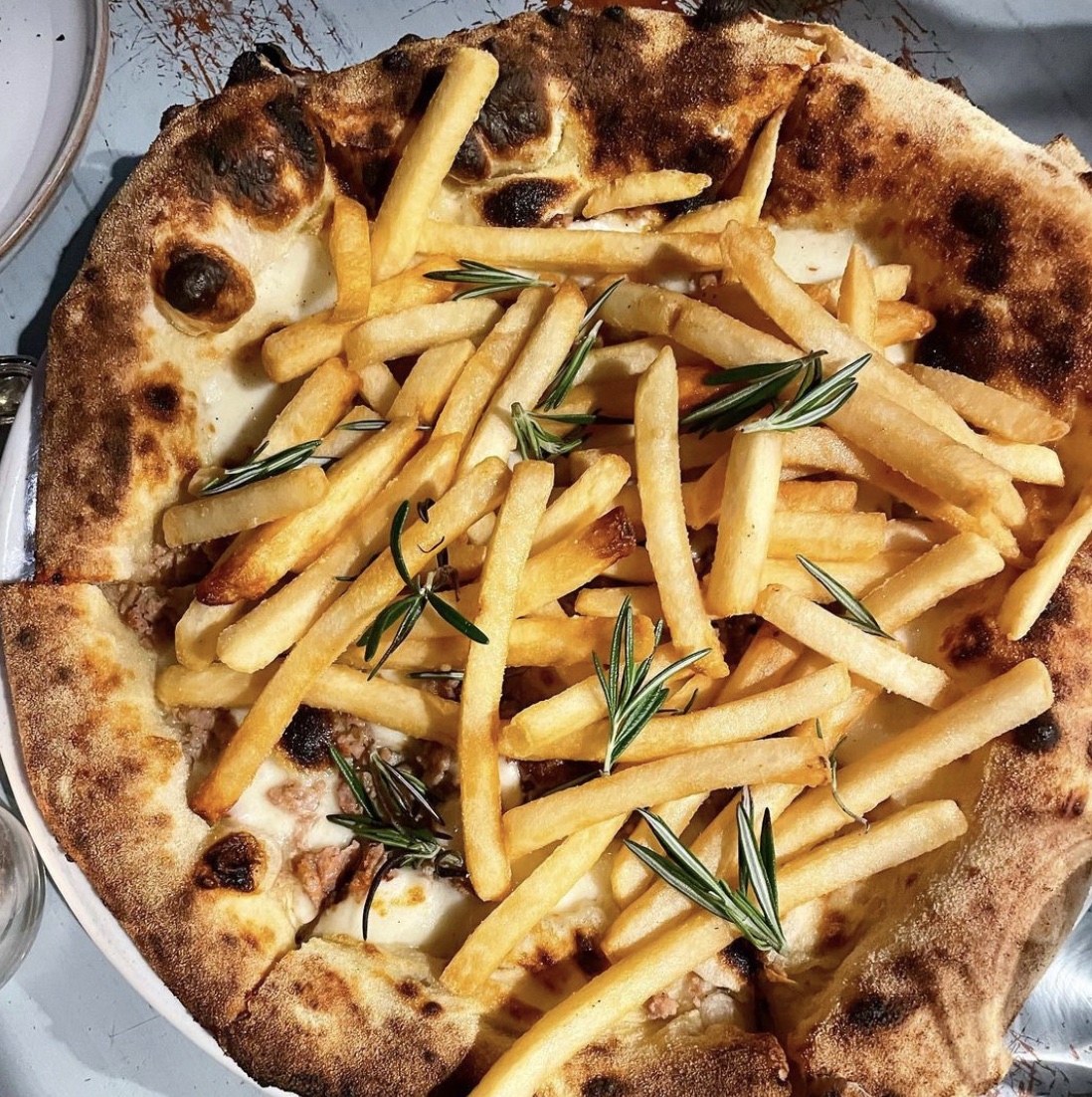 aromi pizza French fries