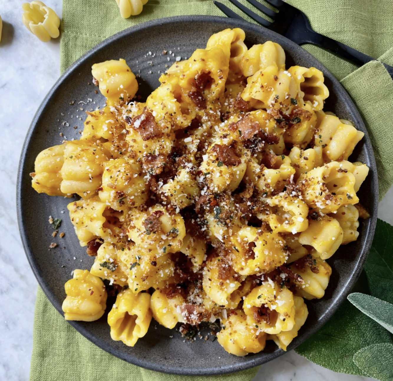 13 best gifts for men husbands boyfriends