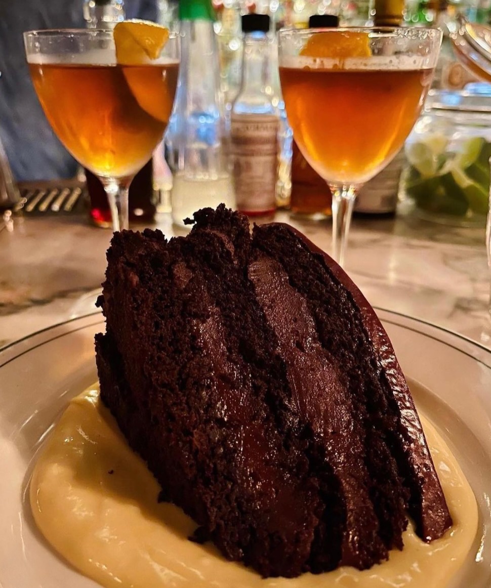 10 best gifts for female friends 2023