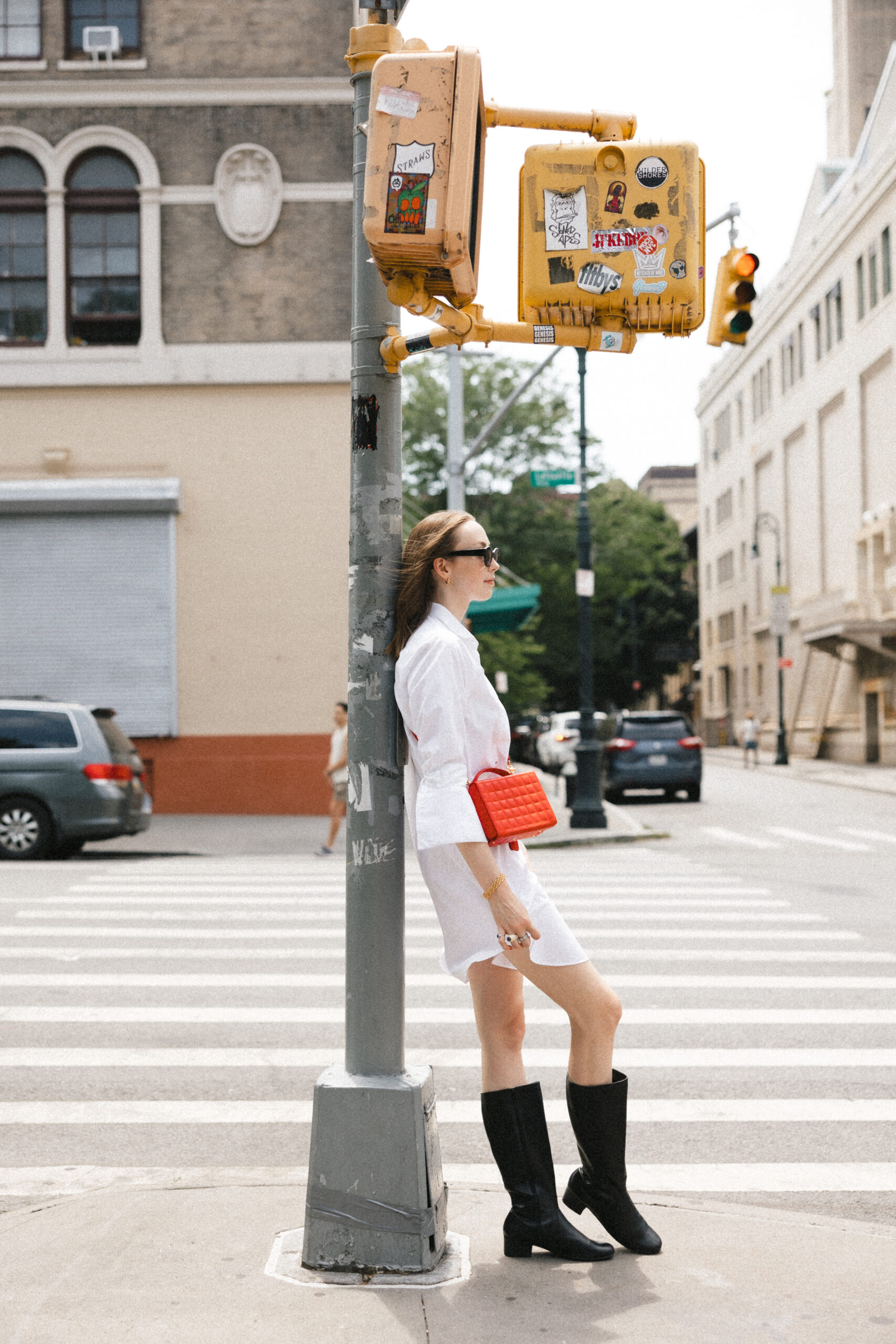 How to Style Men's White Button-Down