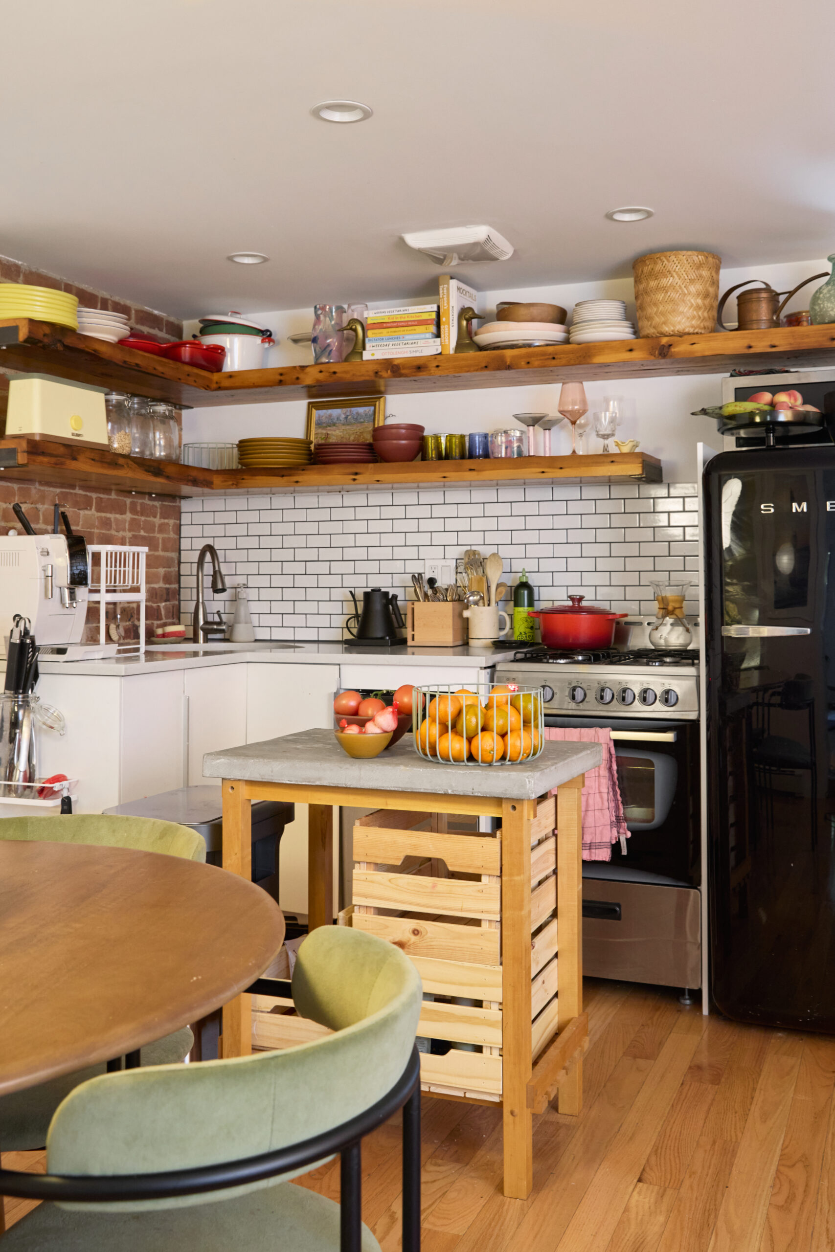 LaTonya Yvette Stand In My Window