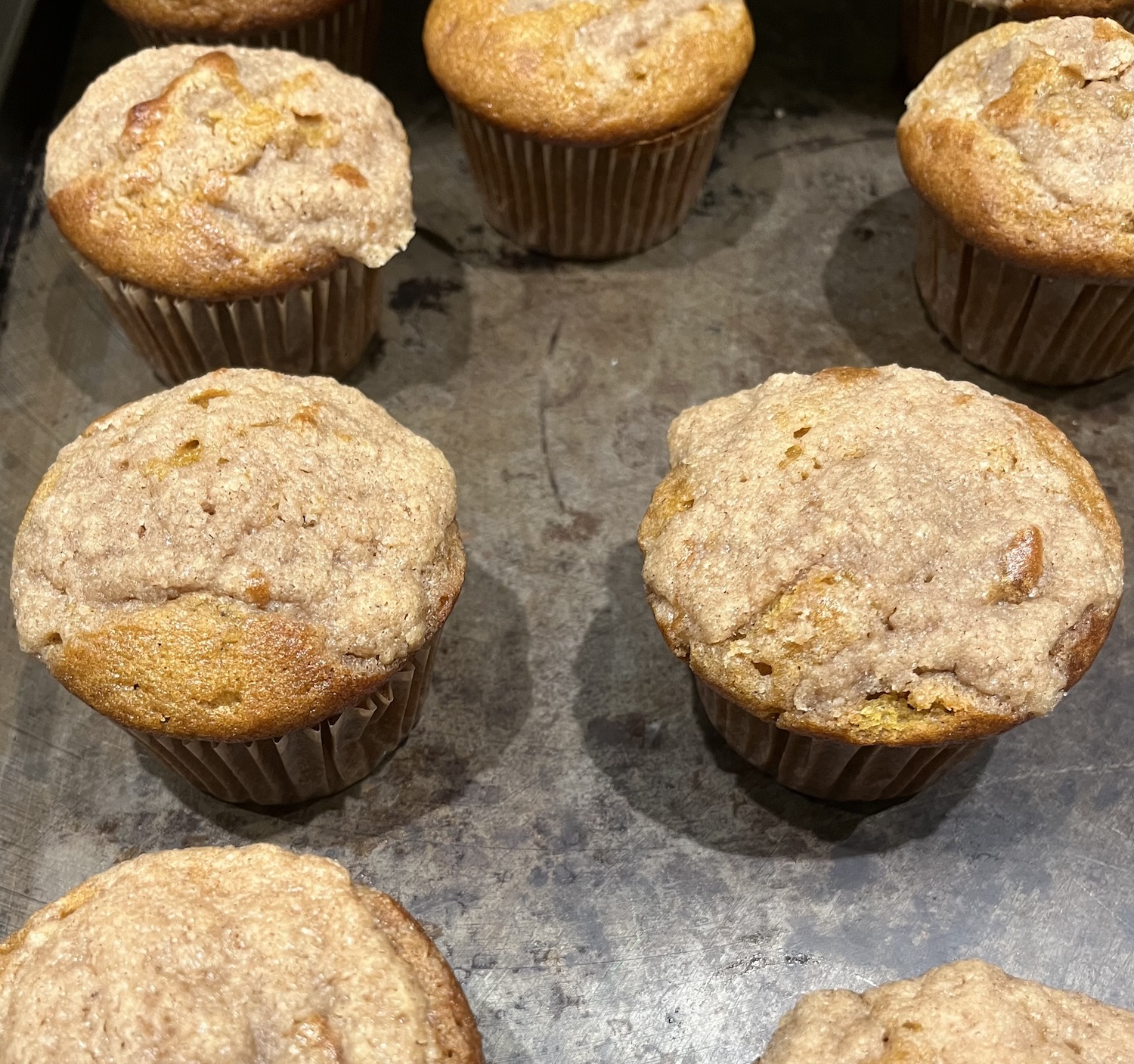 pumpkin-cardamom-muffins