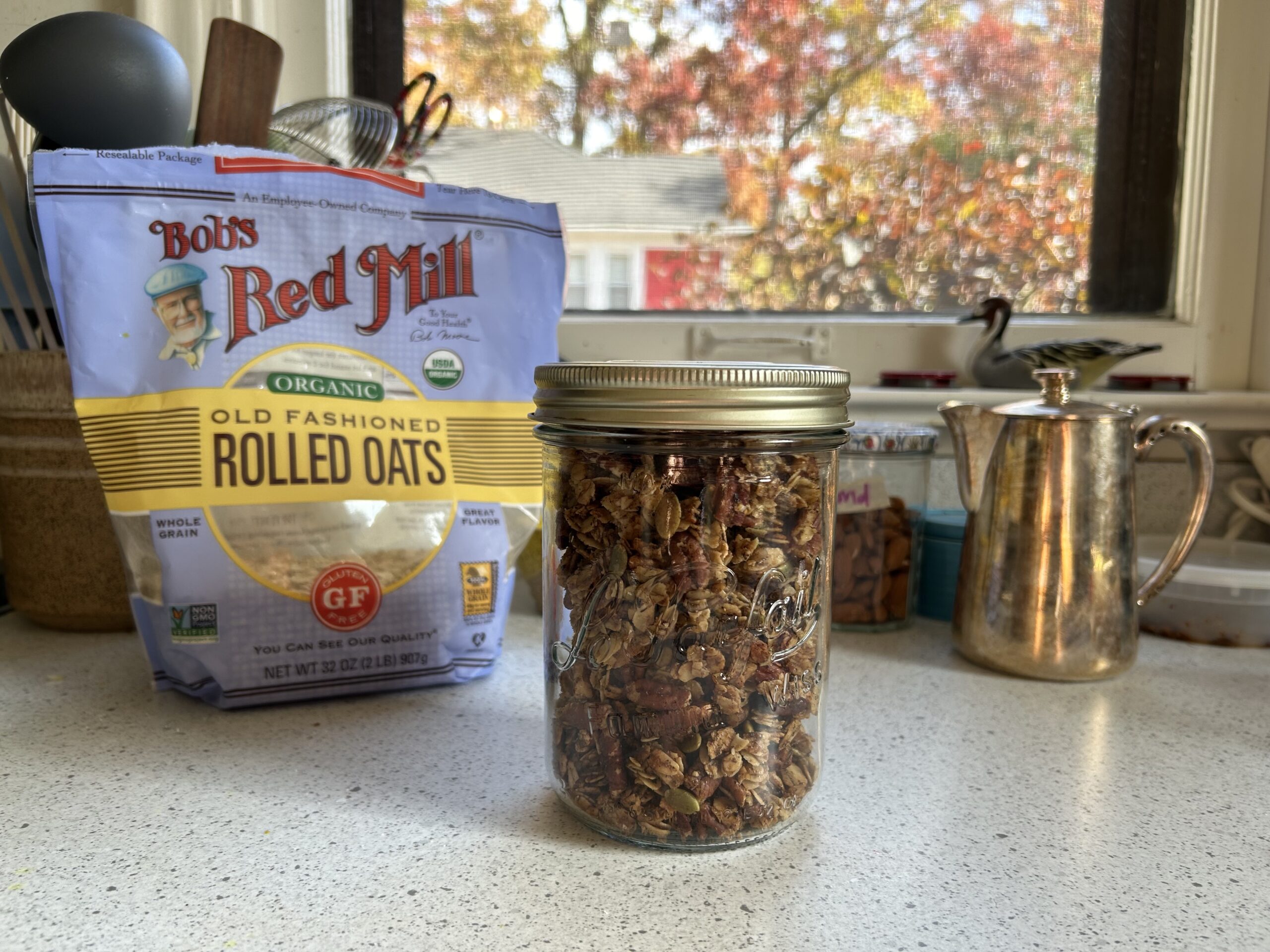 earl grey granola by Justine Doiron